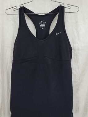Nike Black Dri-FIT  Padded Bra Tank Top Women's Size Medium